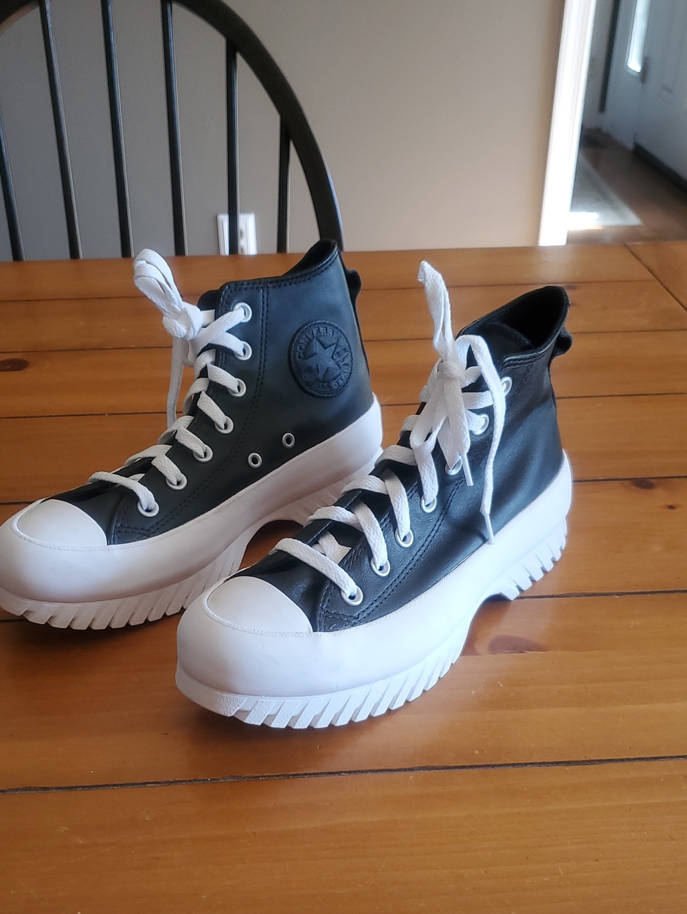 Chuck Taylor All Star Lugged Platform Leather Sneakers
